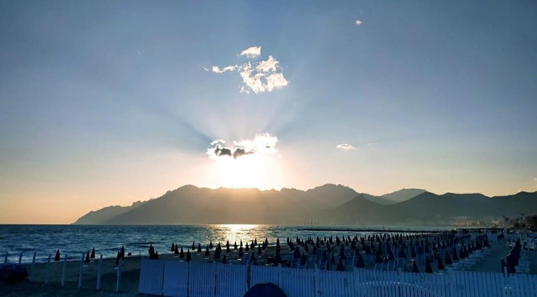 Salifornia Casa Vacanze Leilighet Salerno Eksteriør bilde