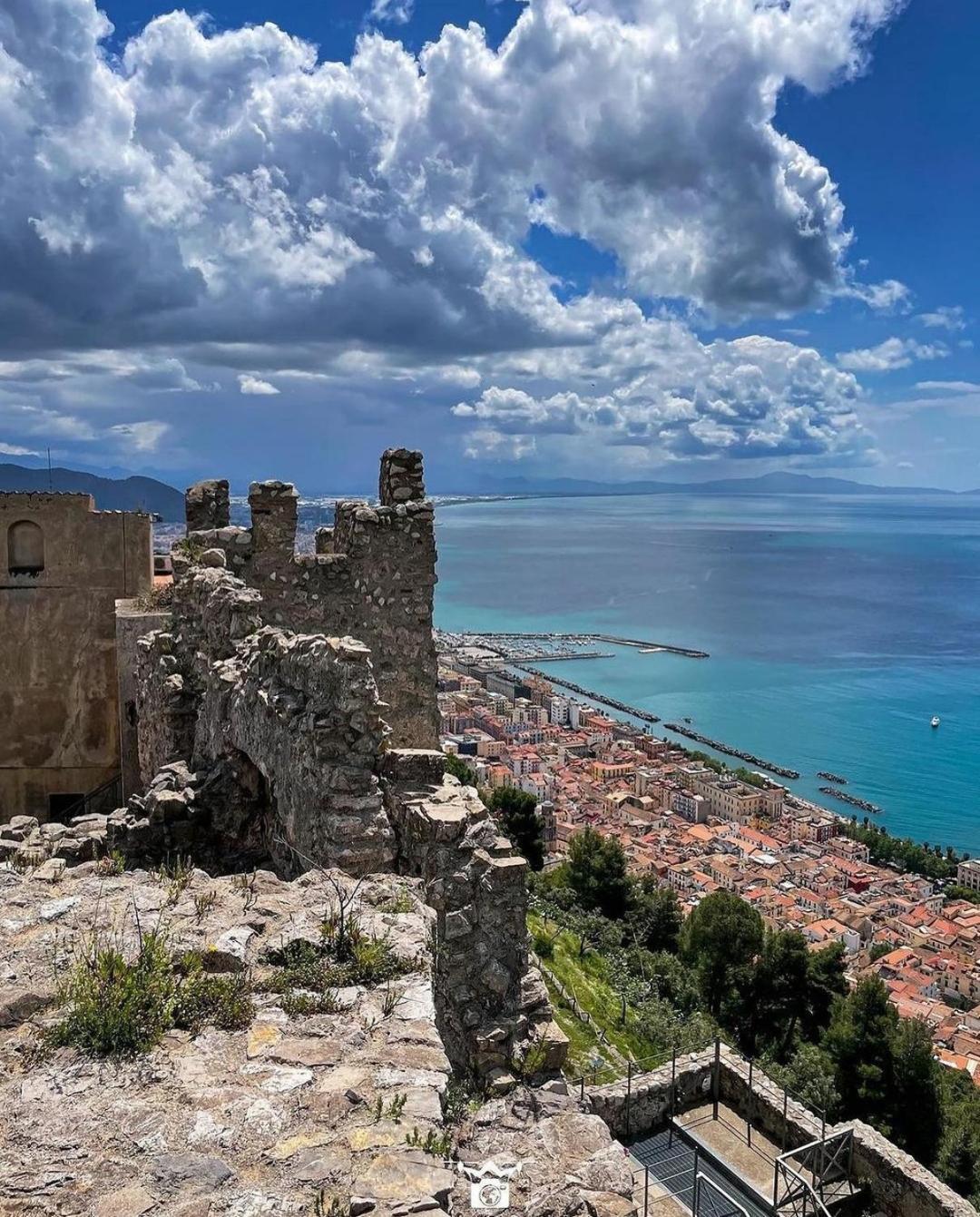 Salifornia Casa Vacanze Leilighet Salerno Eksteriør bilde